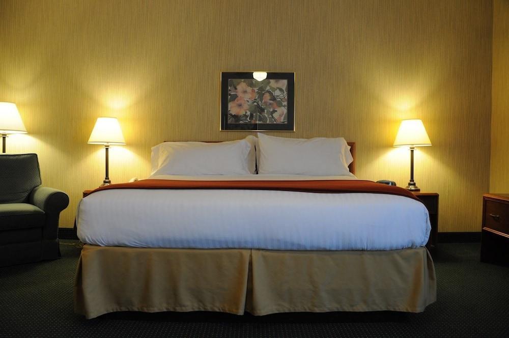 Baymont By Wyndham West Plains Hotel Екстериор снимка