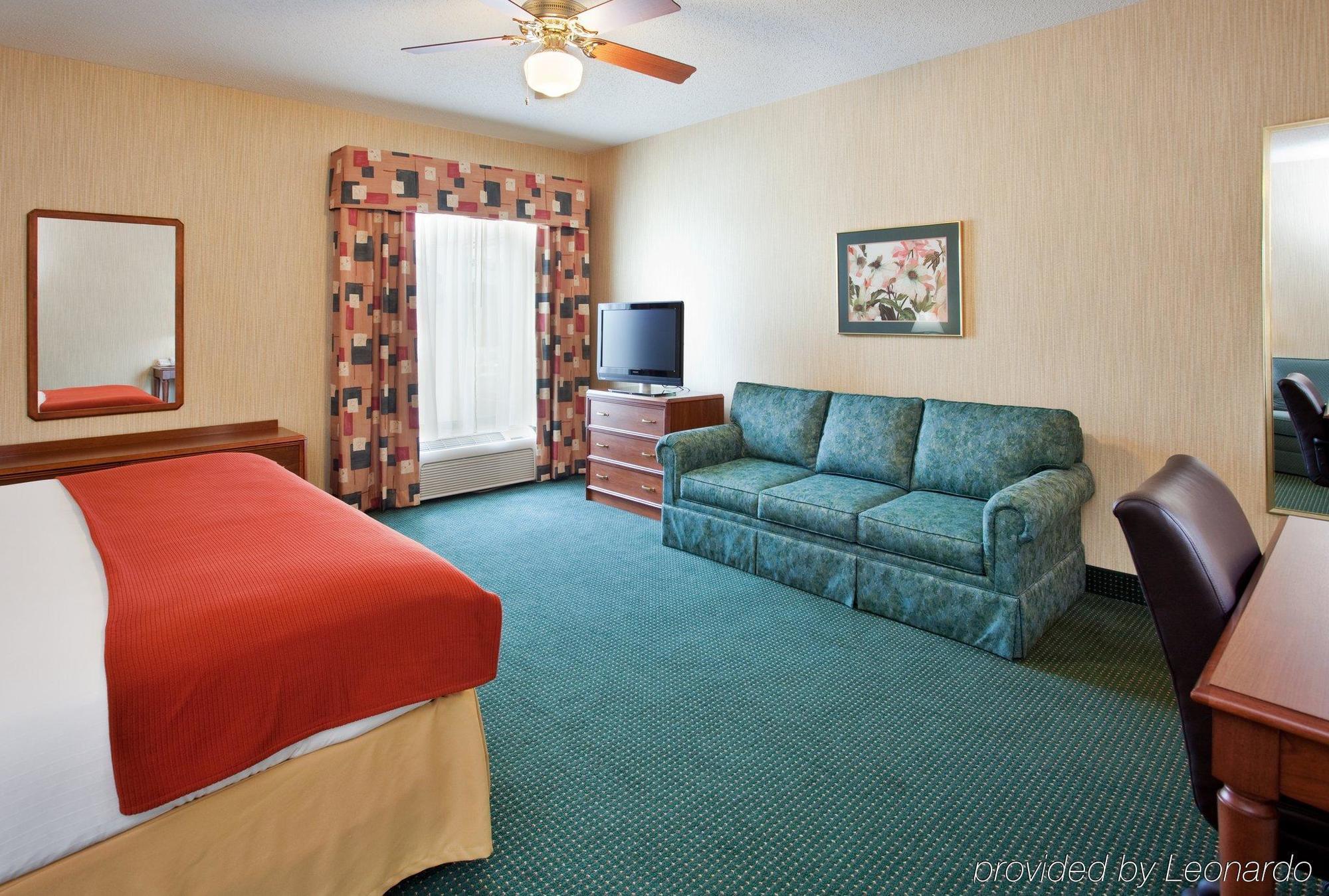Baymont By Wyndham West Plains Hotel Екстериор снимка